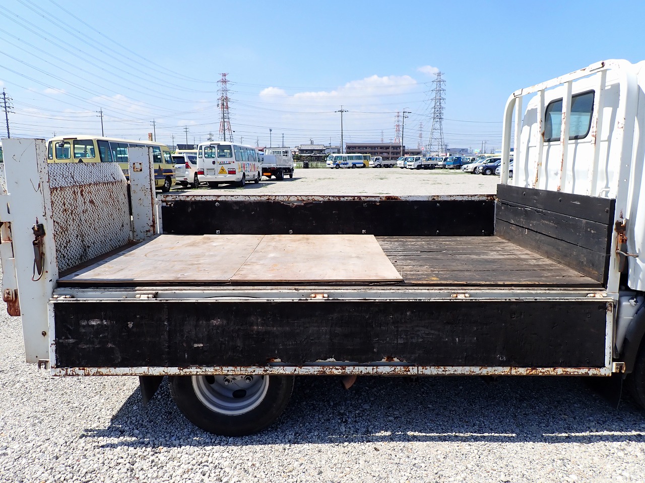 TOYOTA Dyna Truck