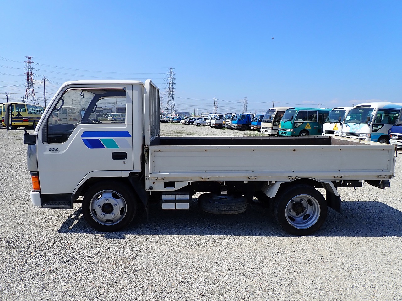 MITSUBISHI Canter