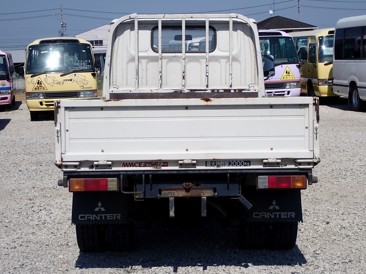 MITSUBISHI Canter