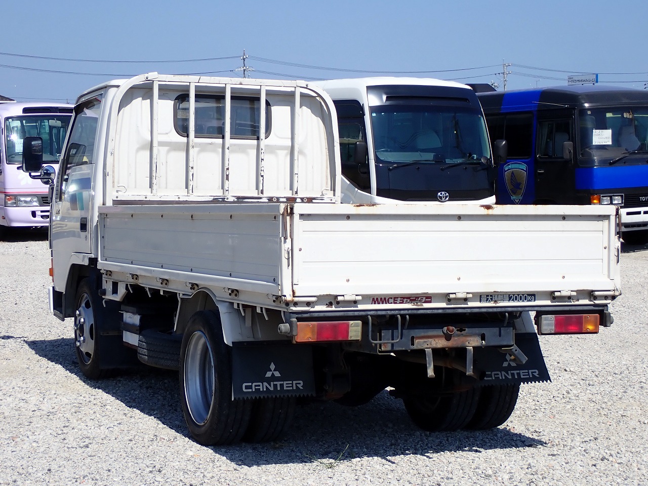 MITSUBISHI Canter