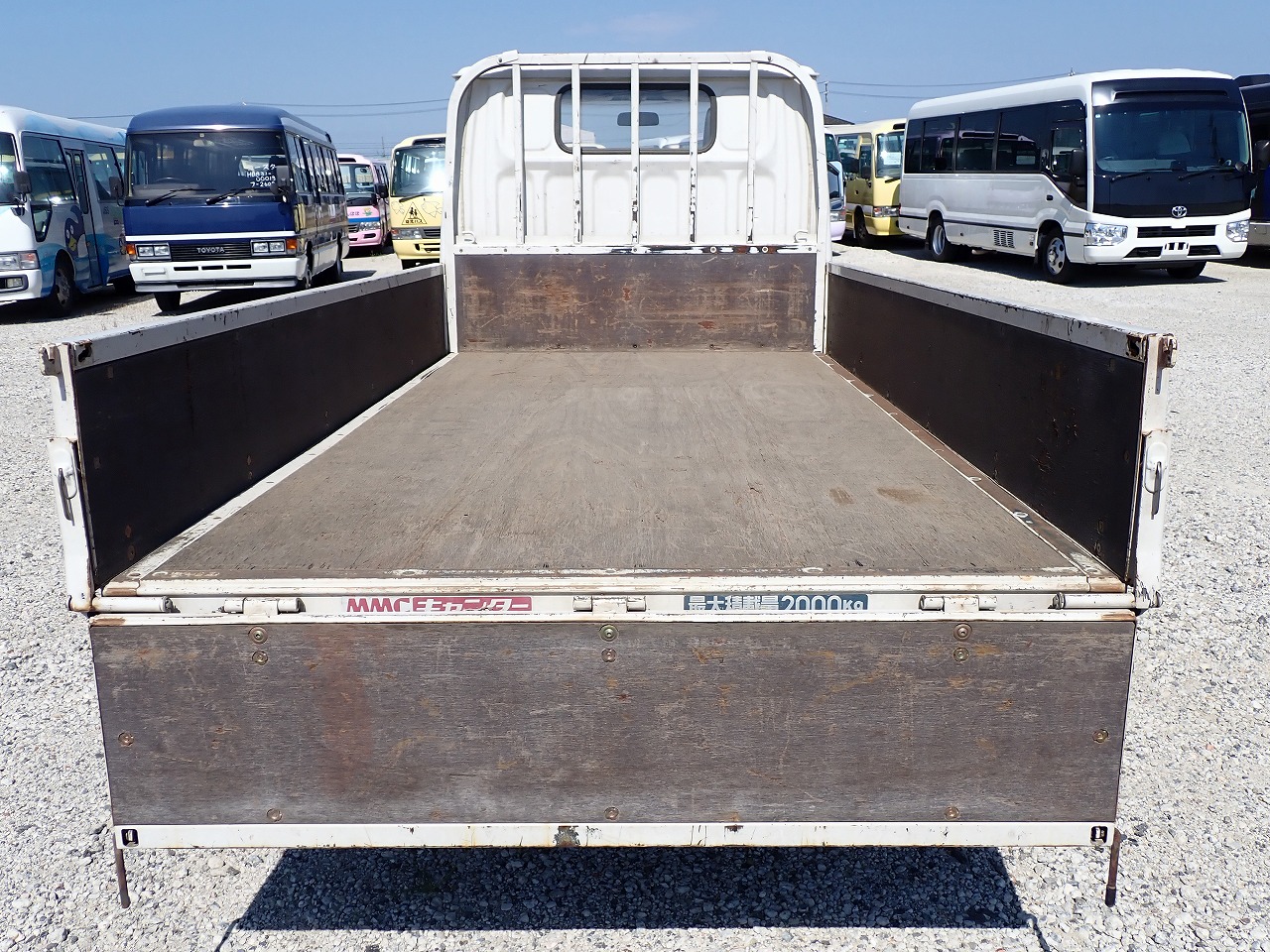 MITSUBISHI Canter