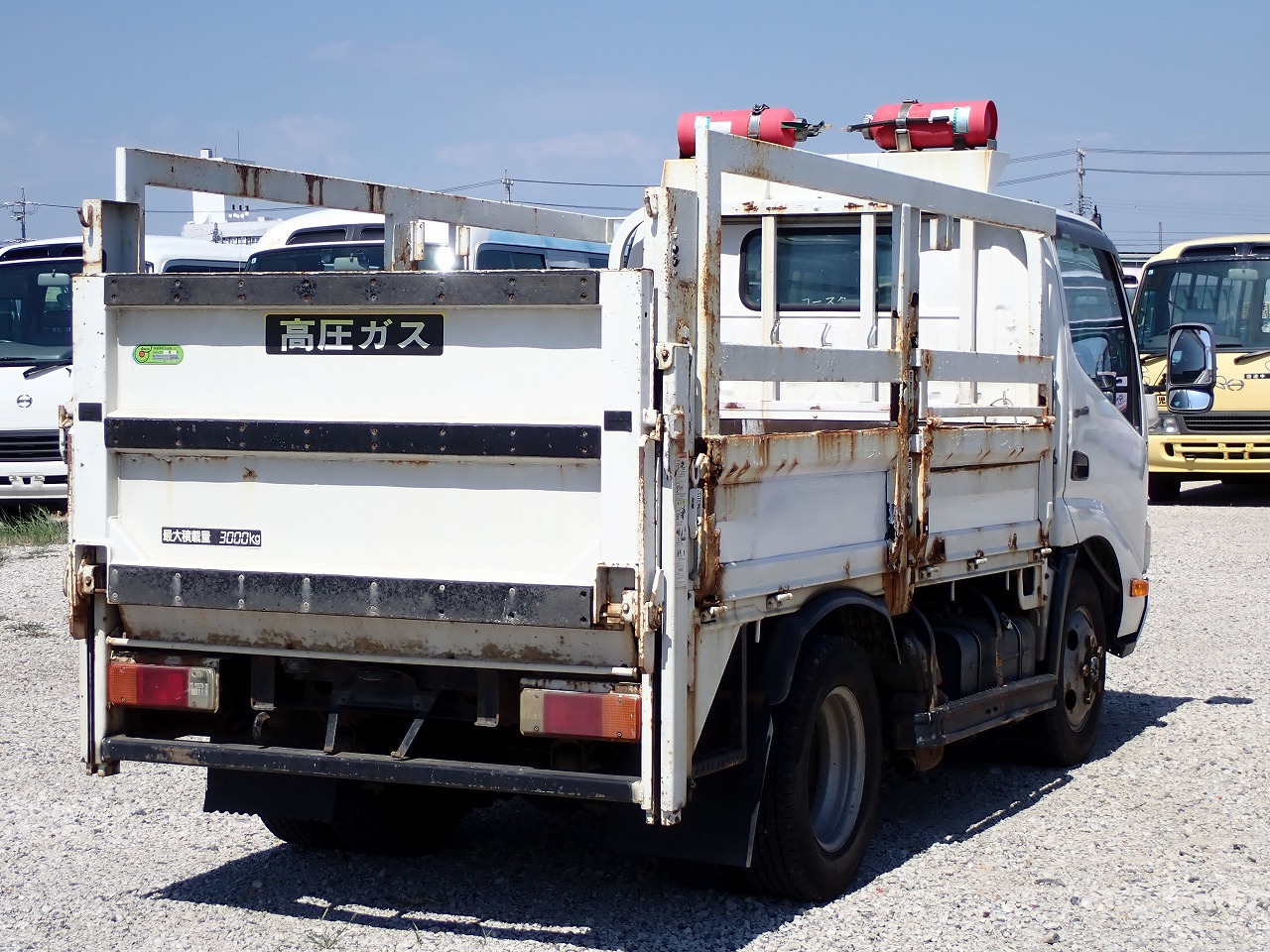 HINO Dutro