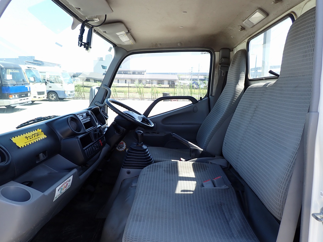 HINO Dutro