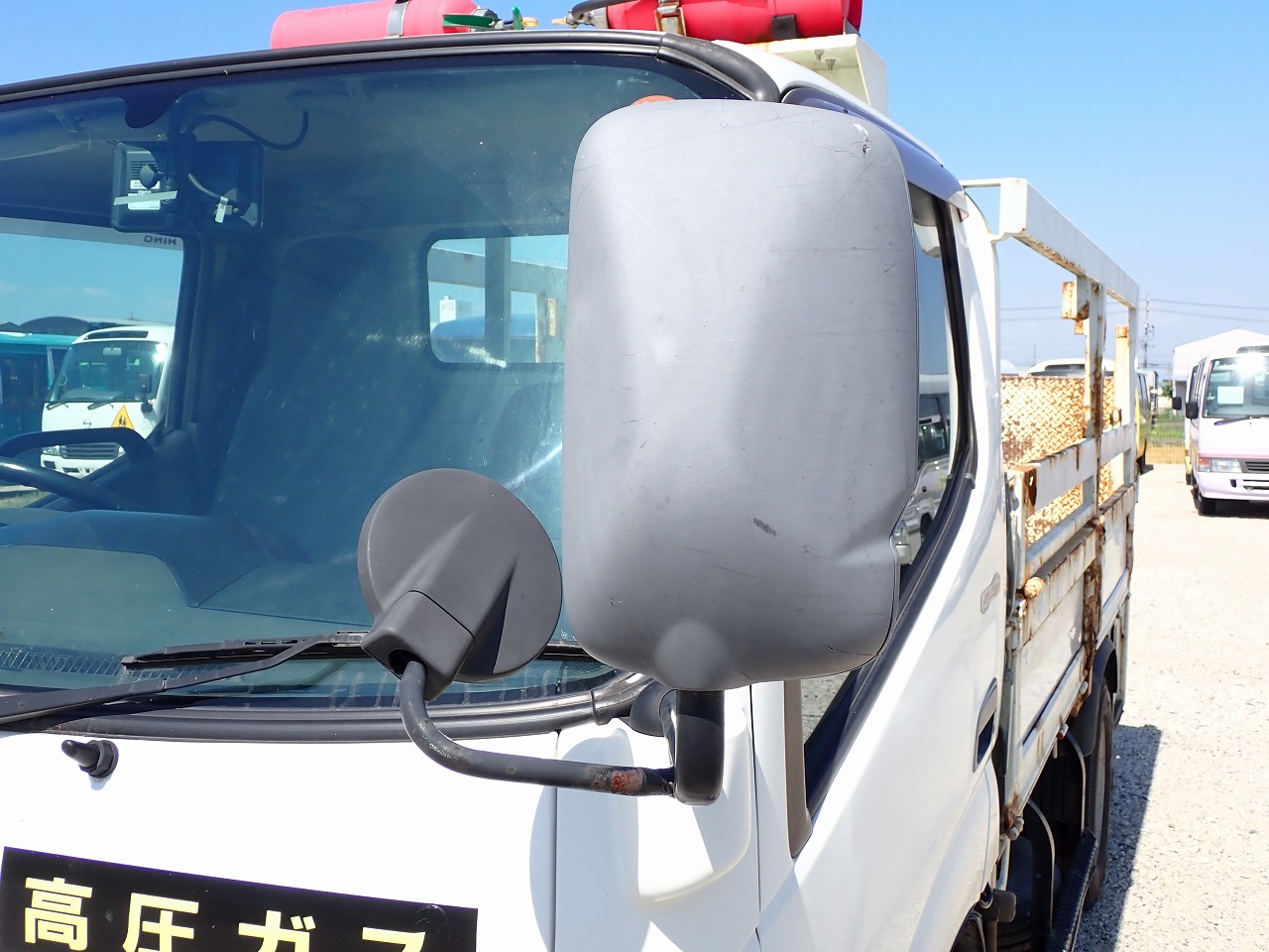 HINO Dutro