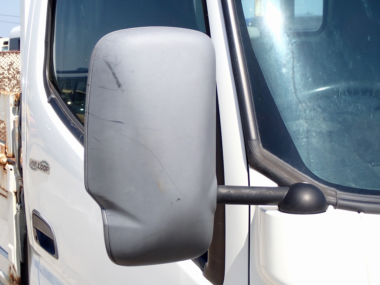 HINO Dutro