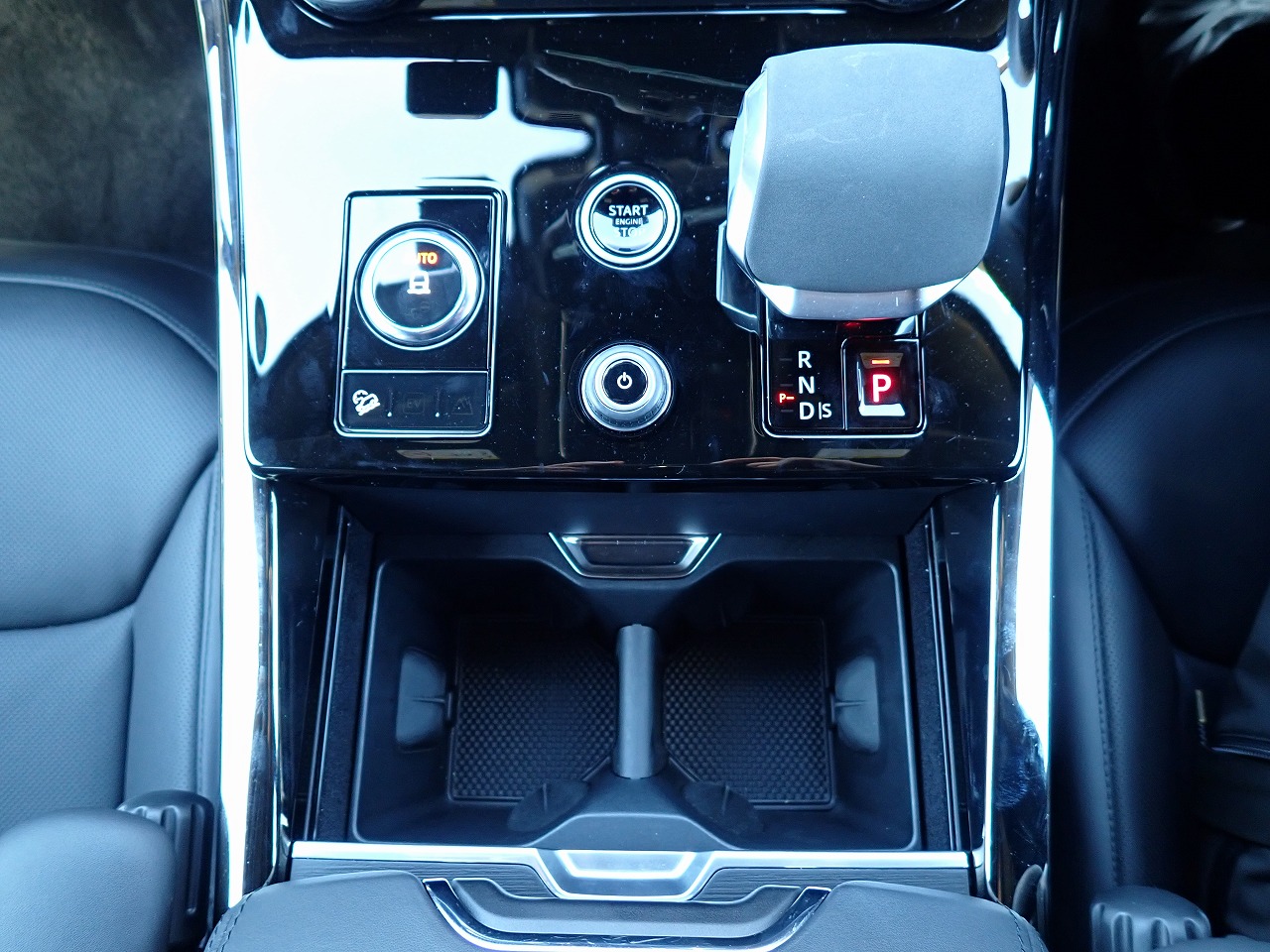LAND ROVER RANGE ROVER SPORTS