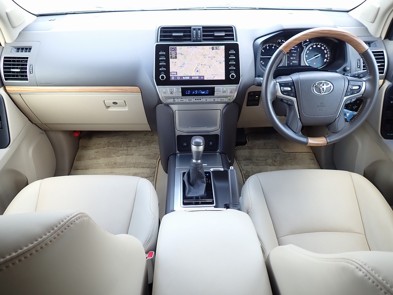TOYOTA Land Cruiser Prado