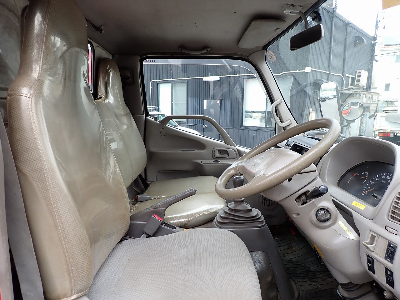HINO Dutro