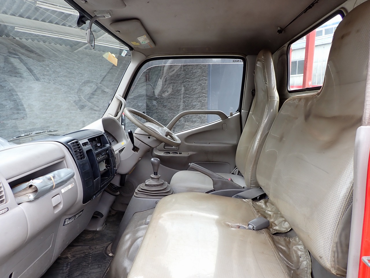 HINO Dutro