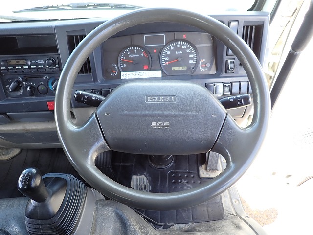 ISUZU Elf Truck