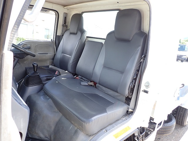 ISUZU Elf Truck