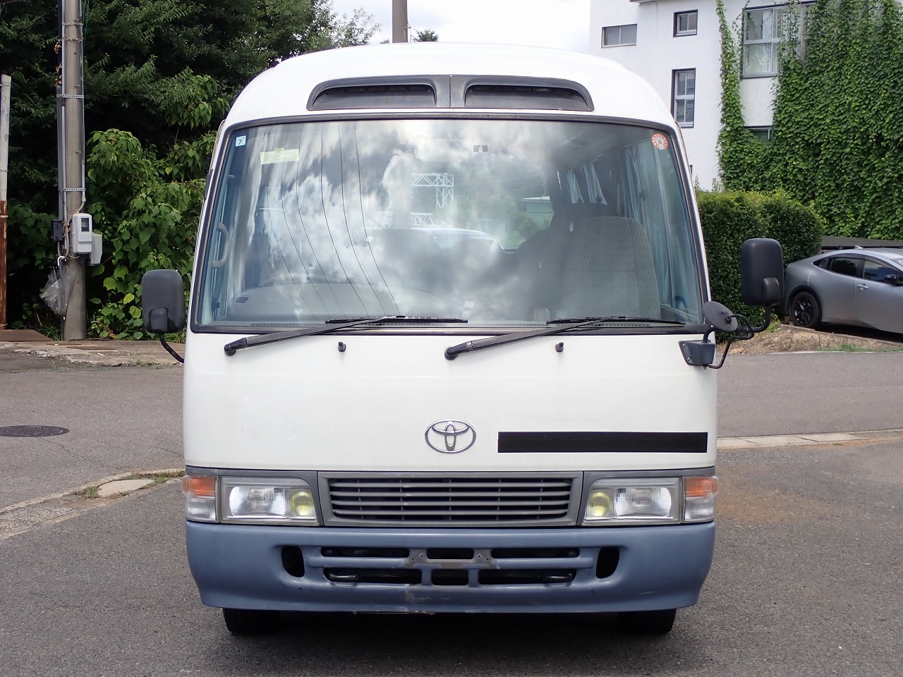 TOYOTA Coaster
