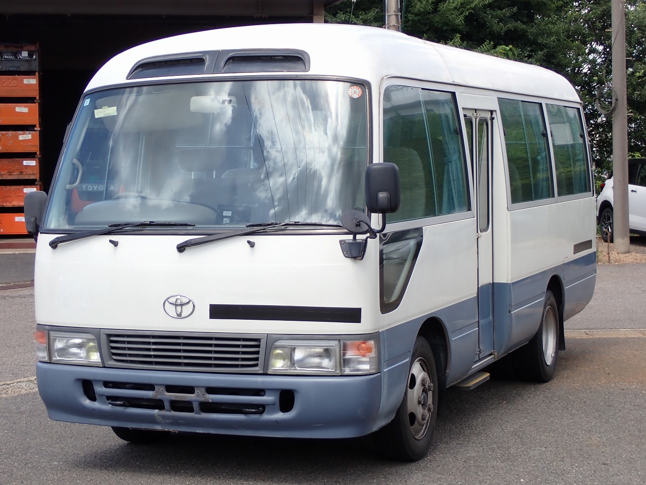 TOYOTA Coaster