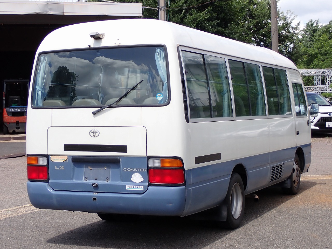 TOYOTA Coaster