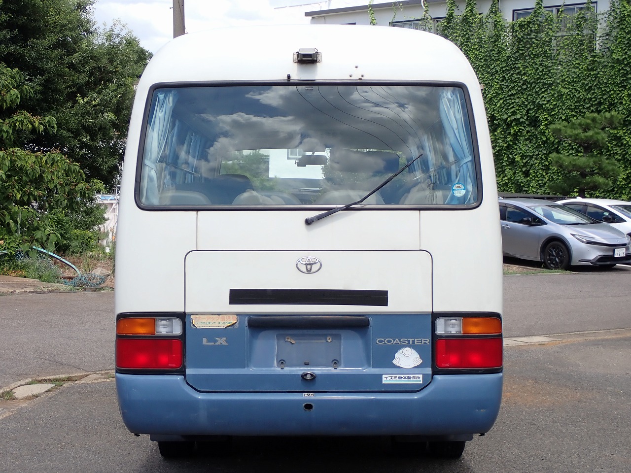 TOYOTA Coaster