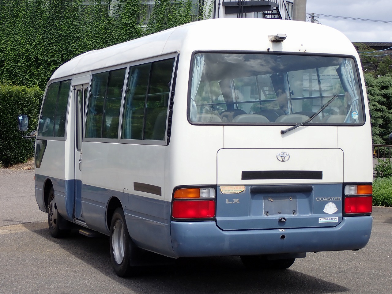TOYOTA Coaster