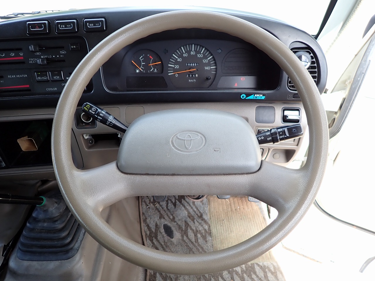 TOYOTA Coaster