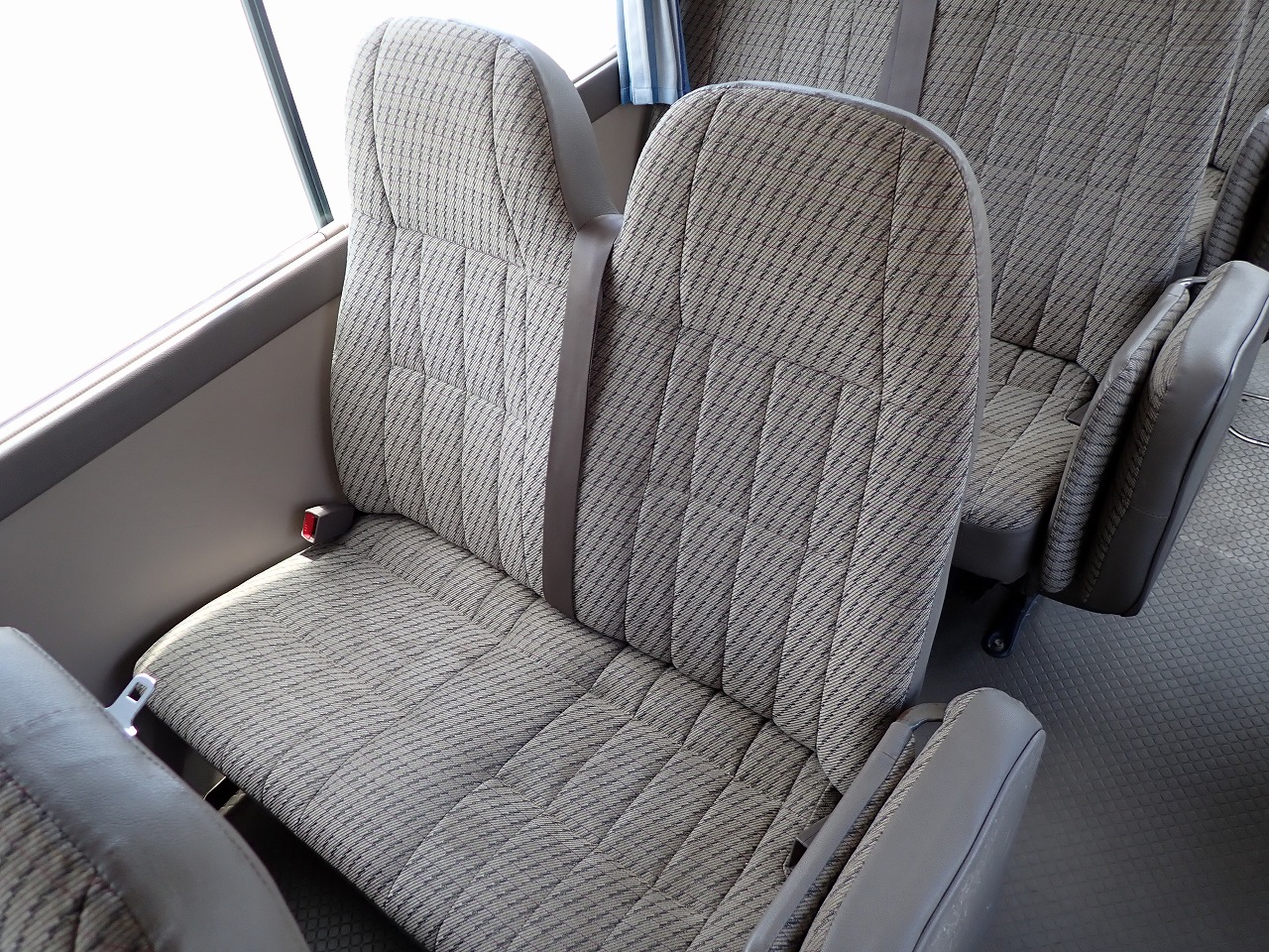 TOYOTA Coaster