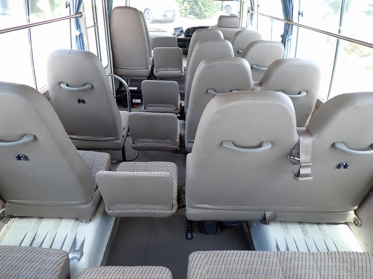 TOYOTA Coaster