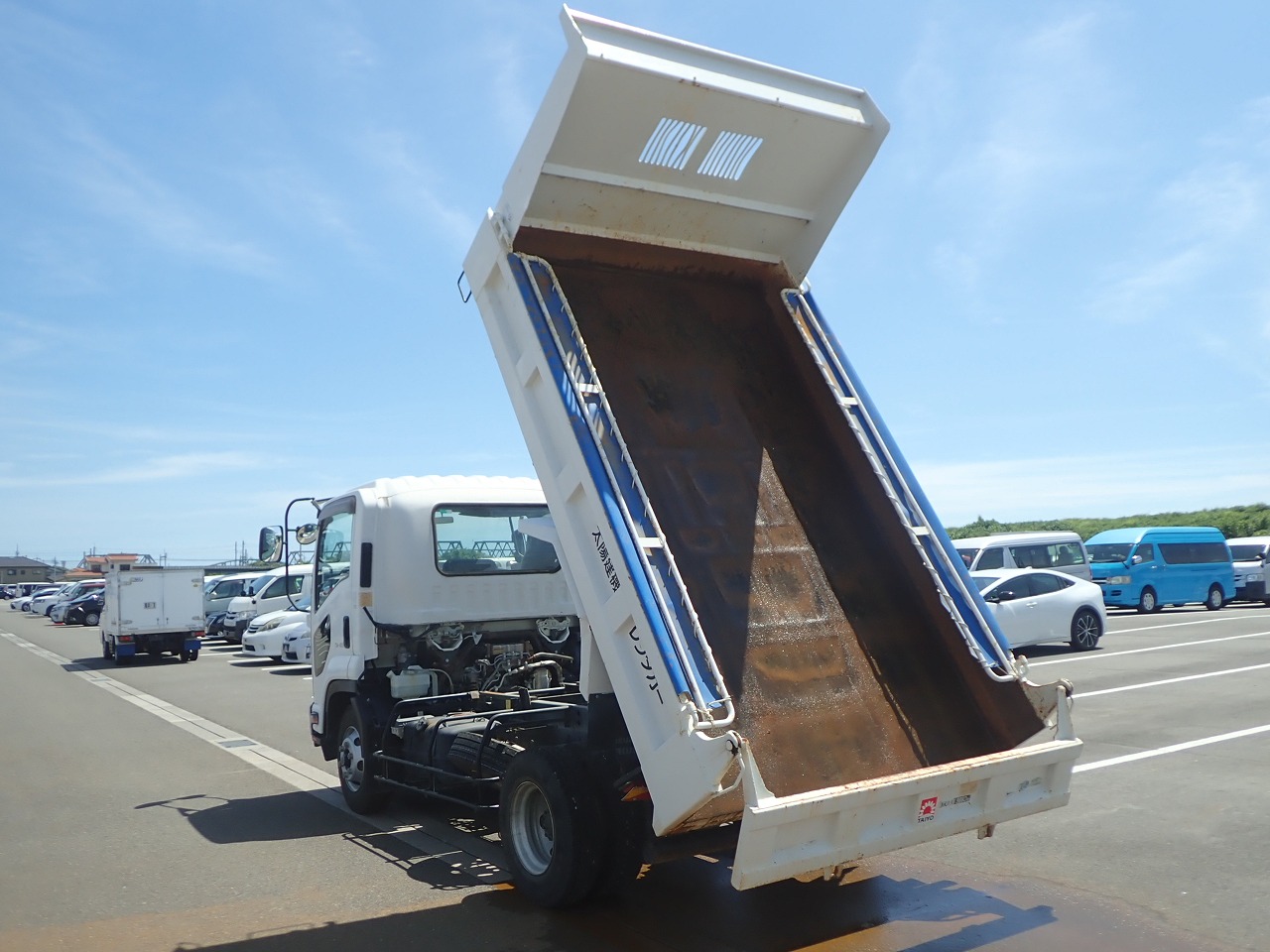 ISUZU Forward