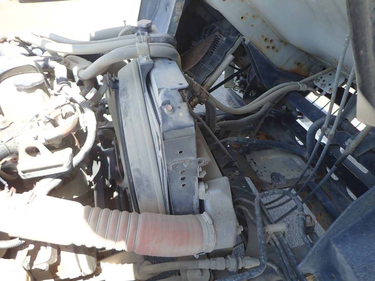 ISUZU Forward