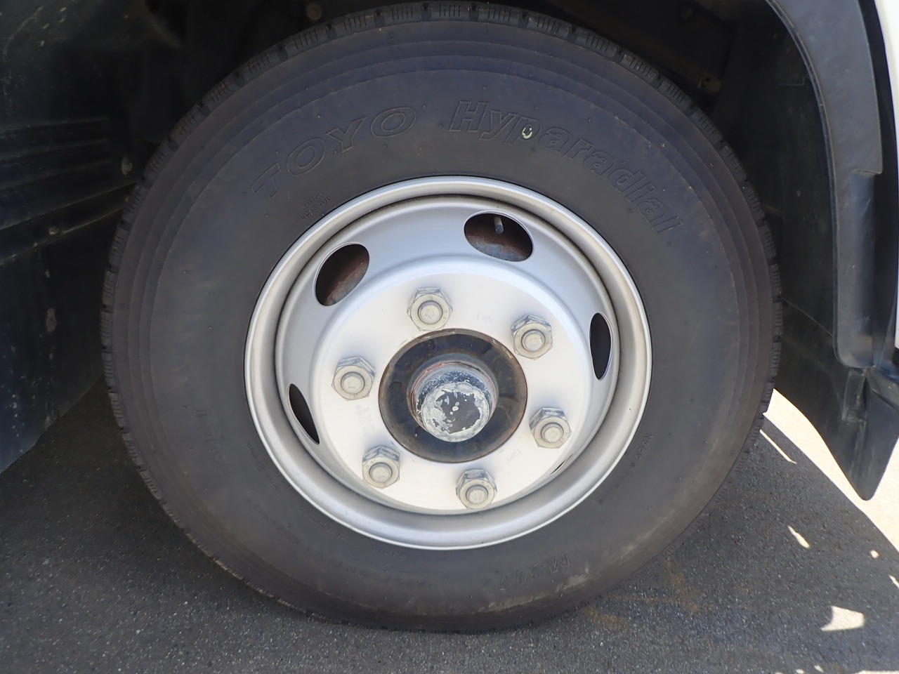 ISUZU Forward
