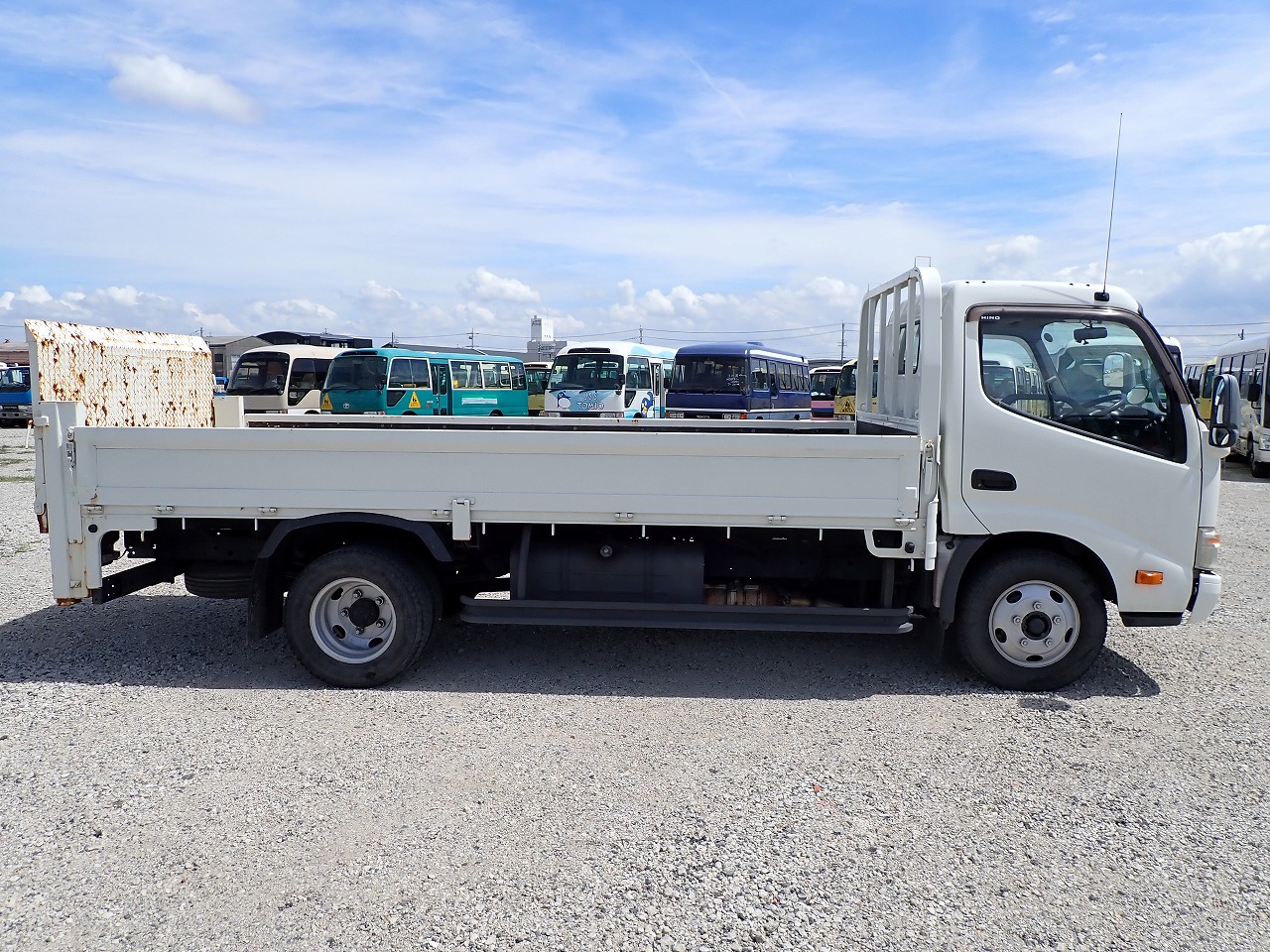 HINO Dutro