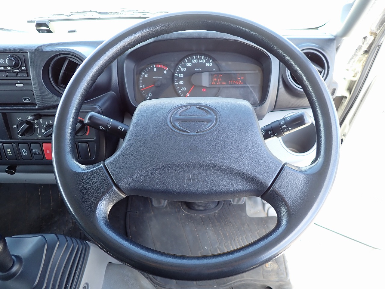 HINO Dutro