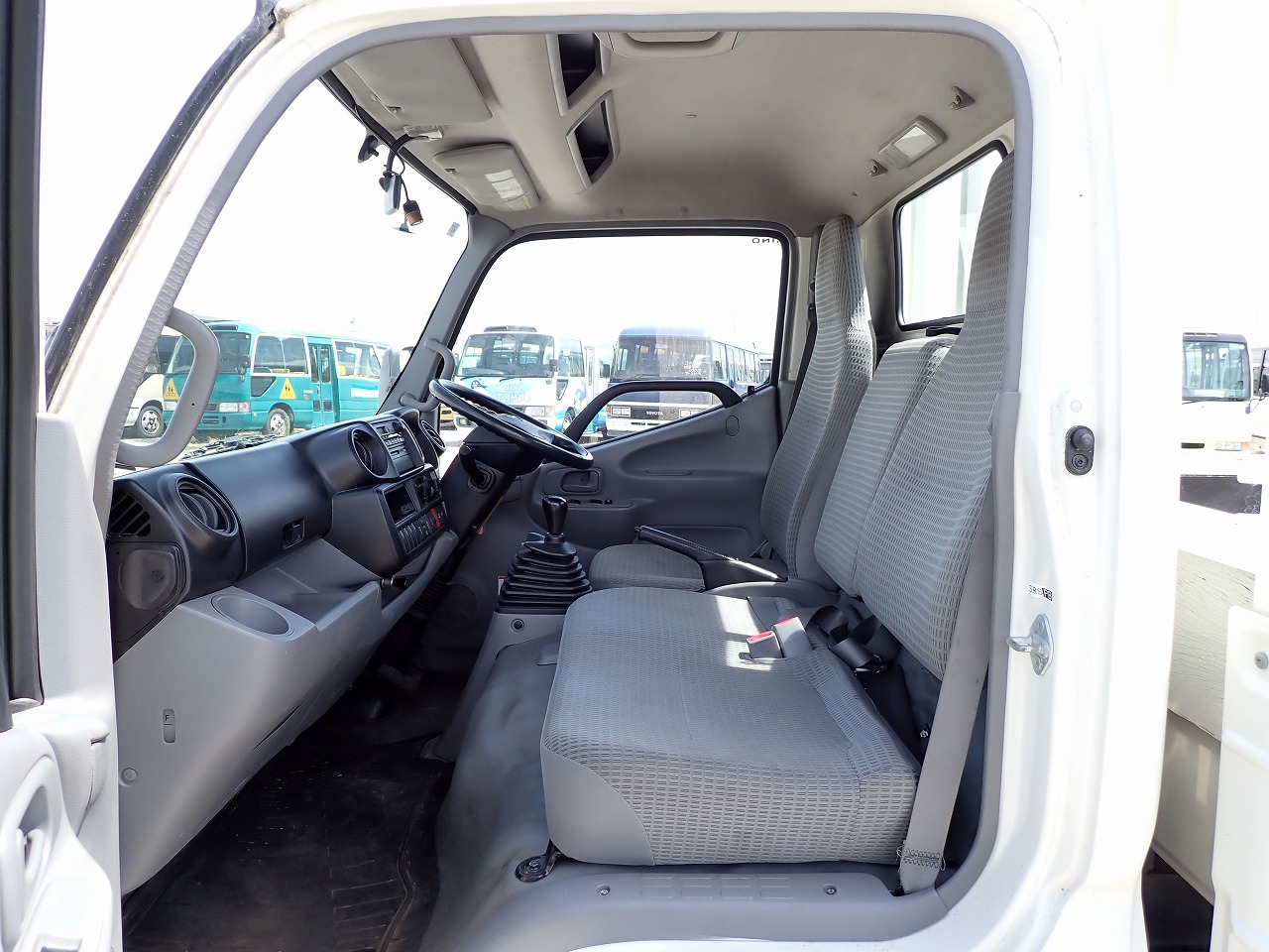 HINO Dutro