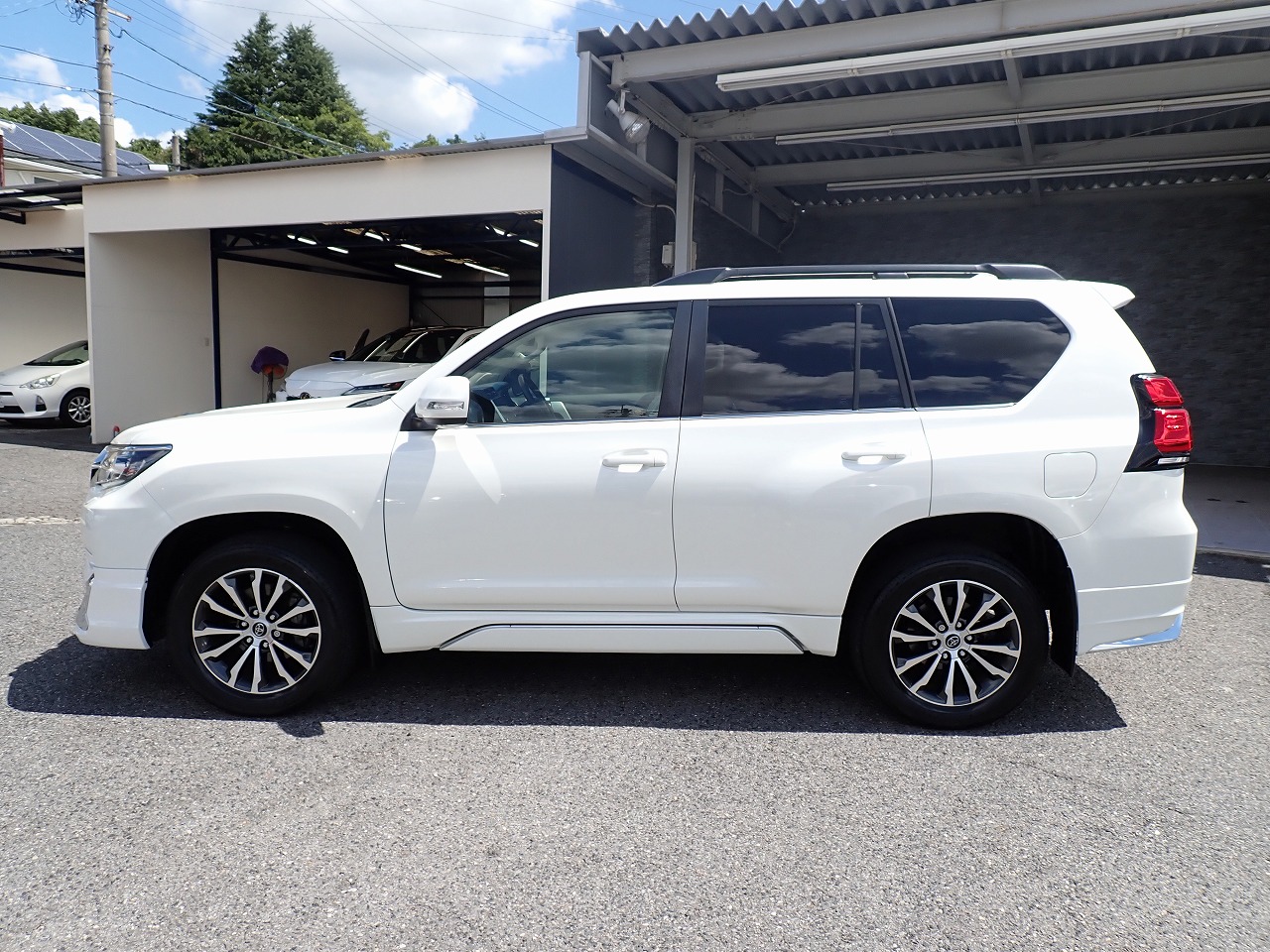 TOYOTA Land Cruiser Prado