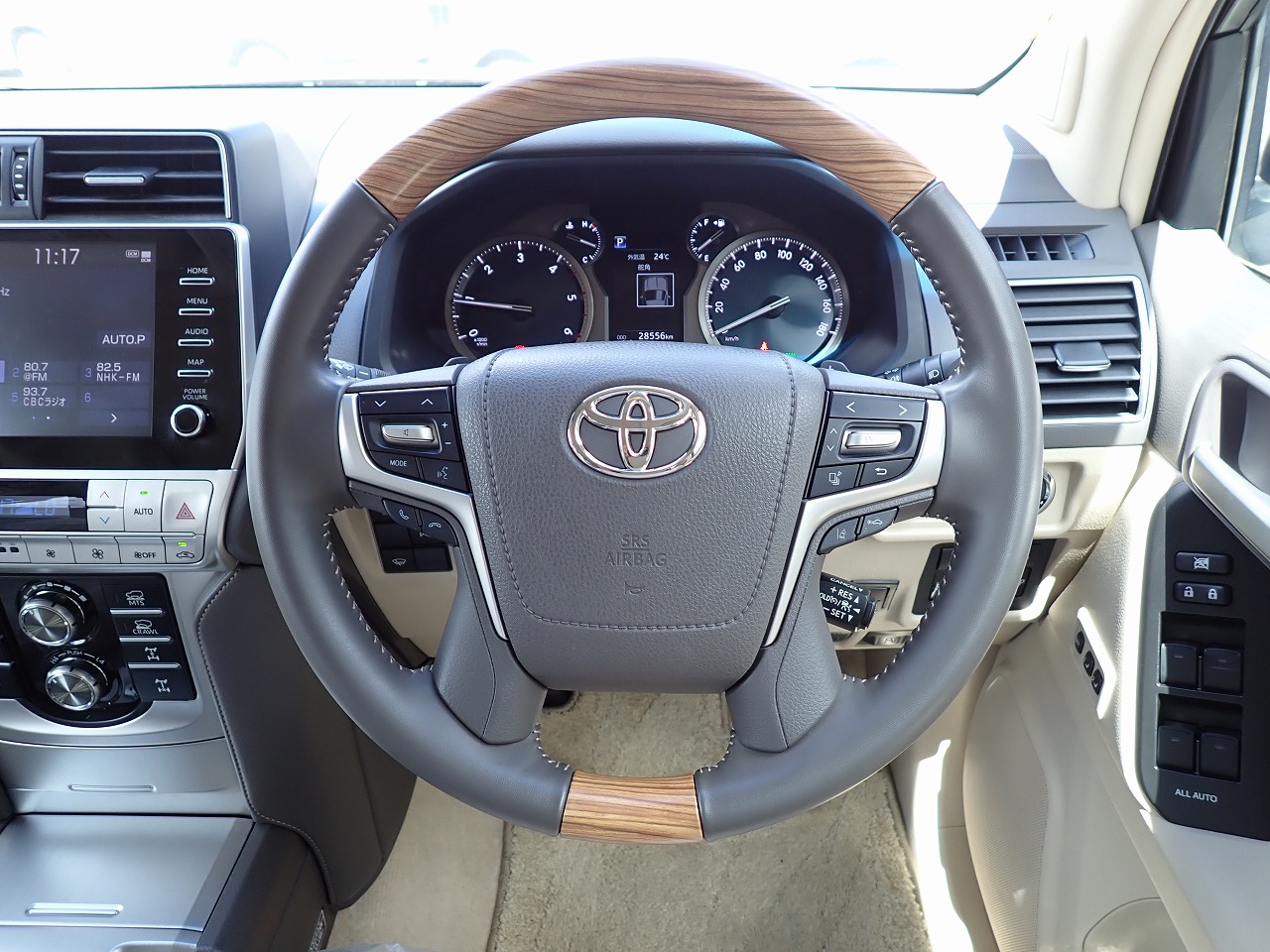 TOYOTA Land Cruiser Prado