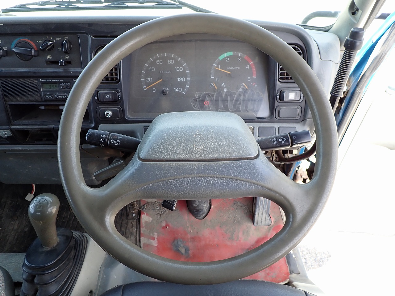 MITSUBISHI Canter