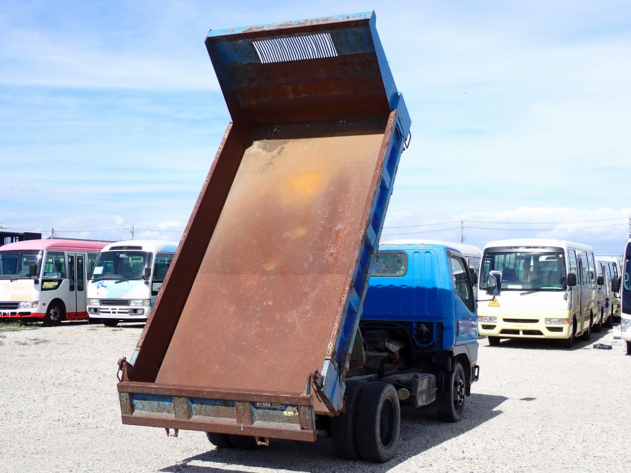 MITSUBISHI Canter
