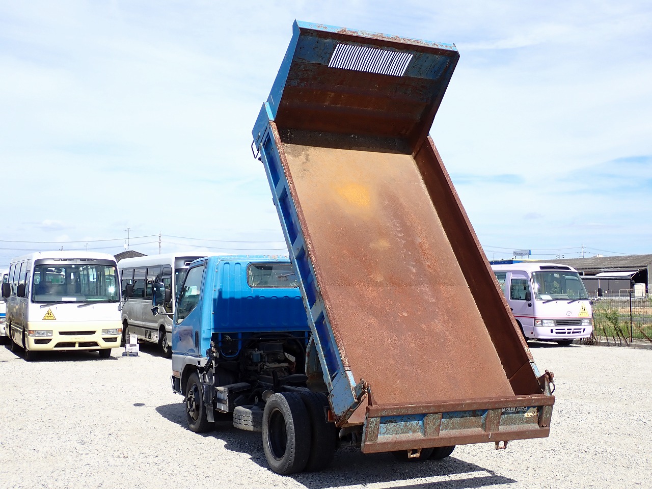 MITSUBISHI Canter