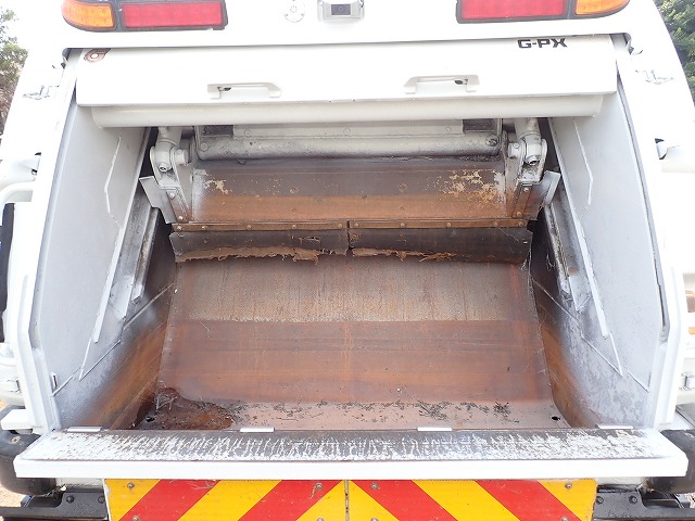 ISUZU Elf Truck