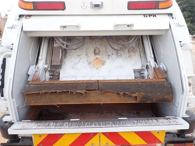 ISUZU Elf Truck