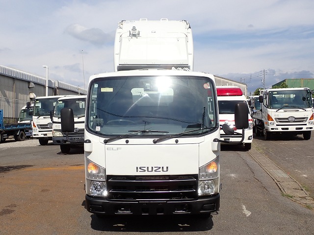 ISUZU Elf Truck