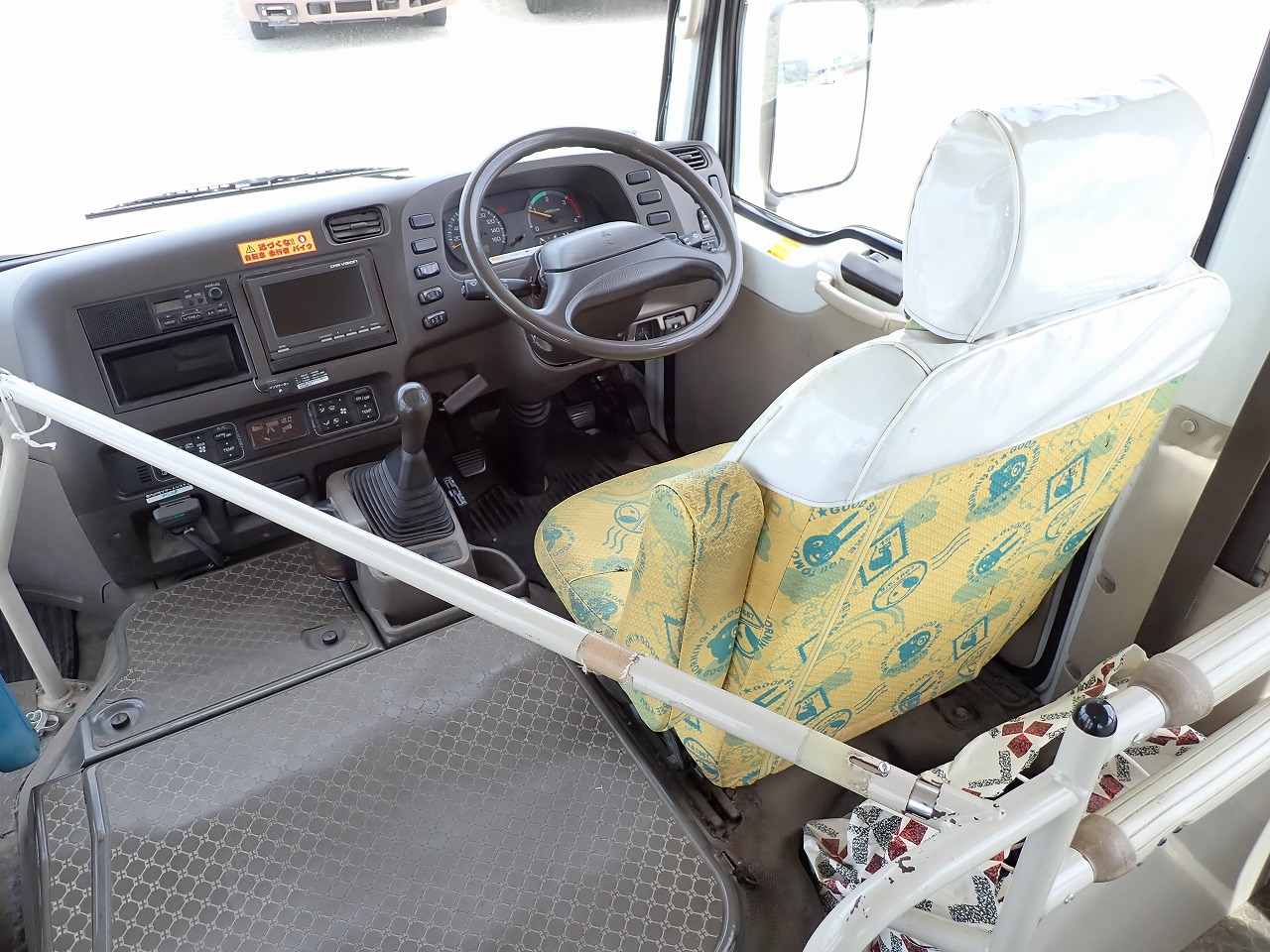 MITSUBISHI Rosa