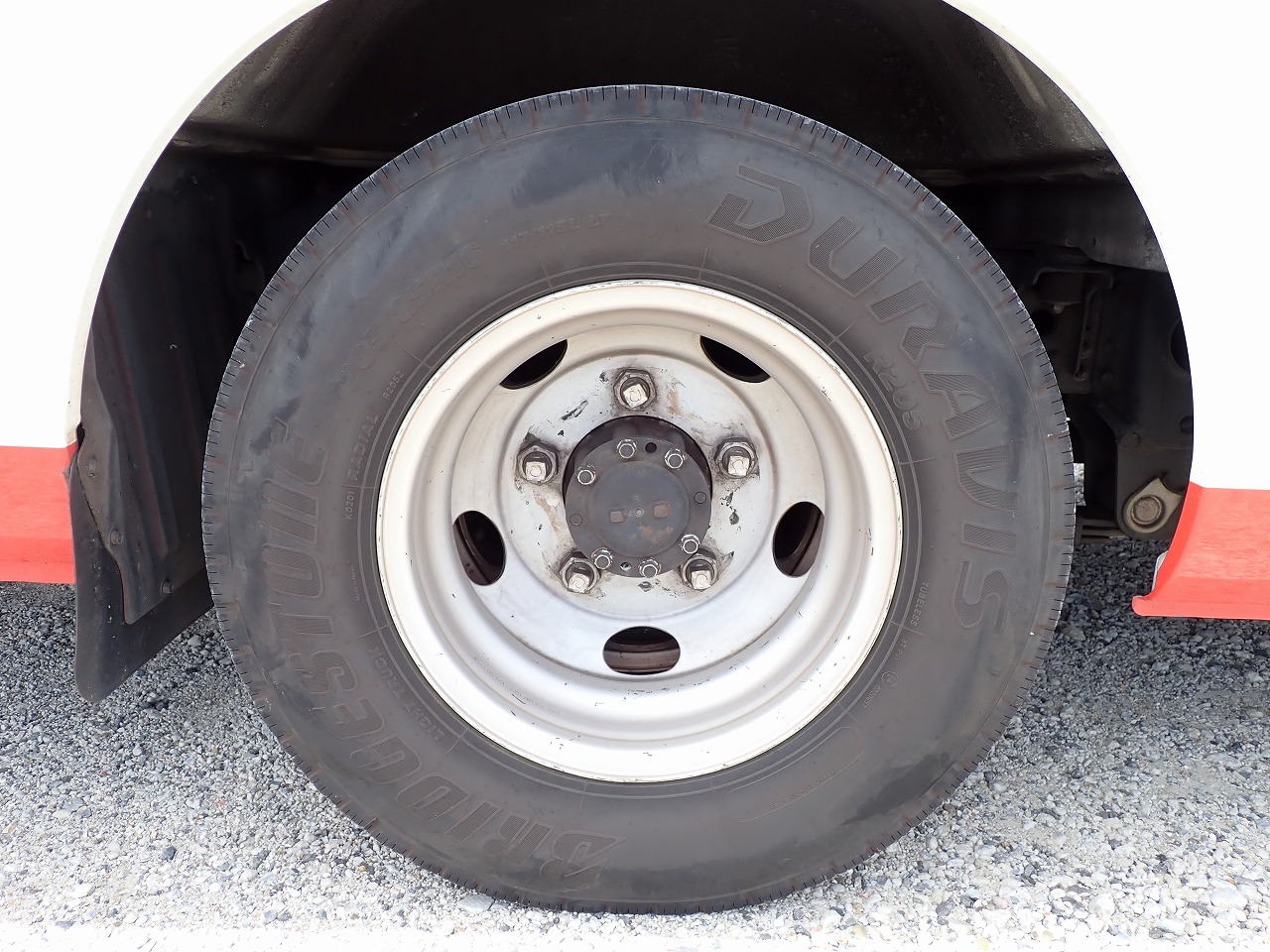 MITSUBISHI Rosa