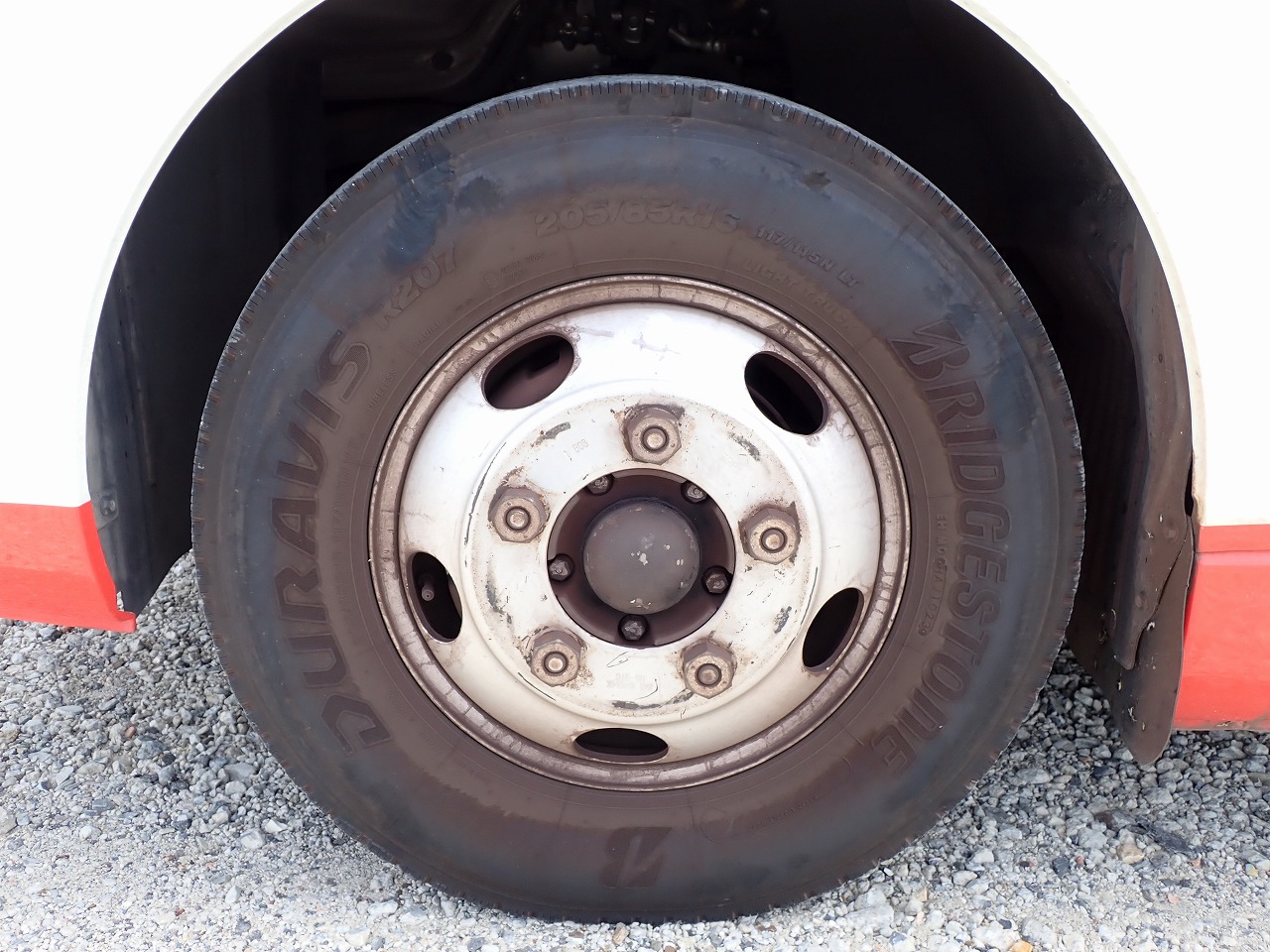 MITSUBISHI Rosa
