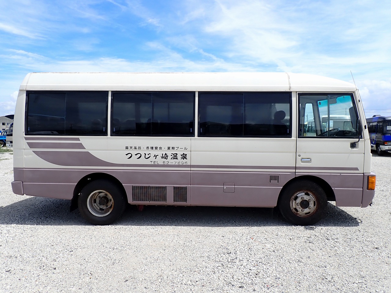 NISSAN Civilian Bus
