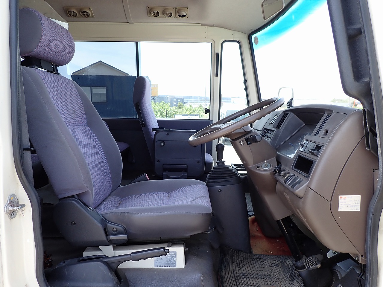 NISSAN Civilian Bus