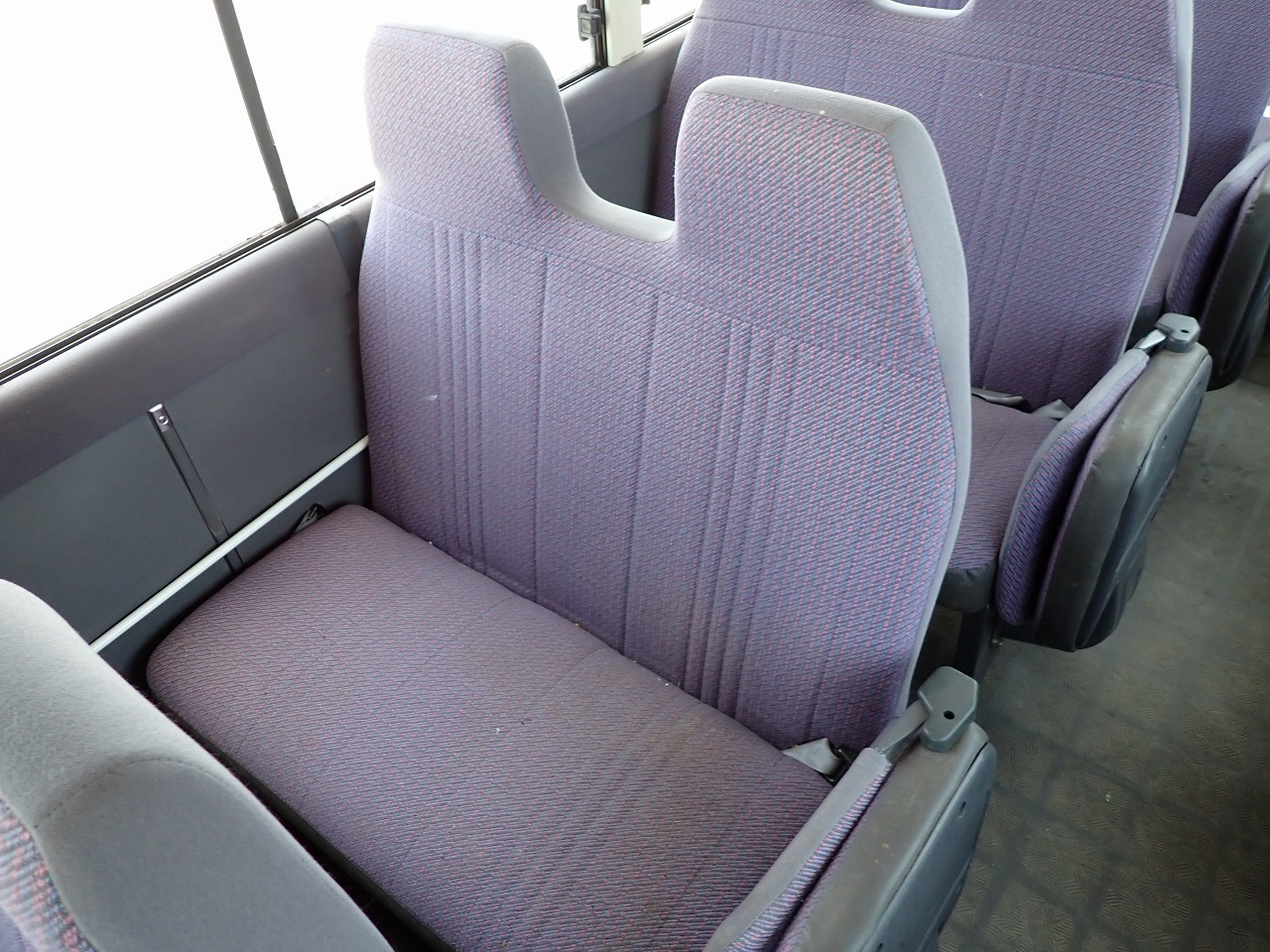 NISSAN Civilian Bus