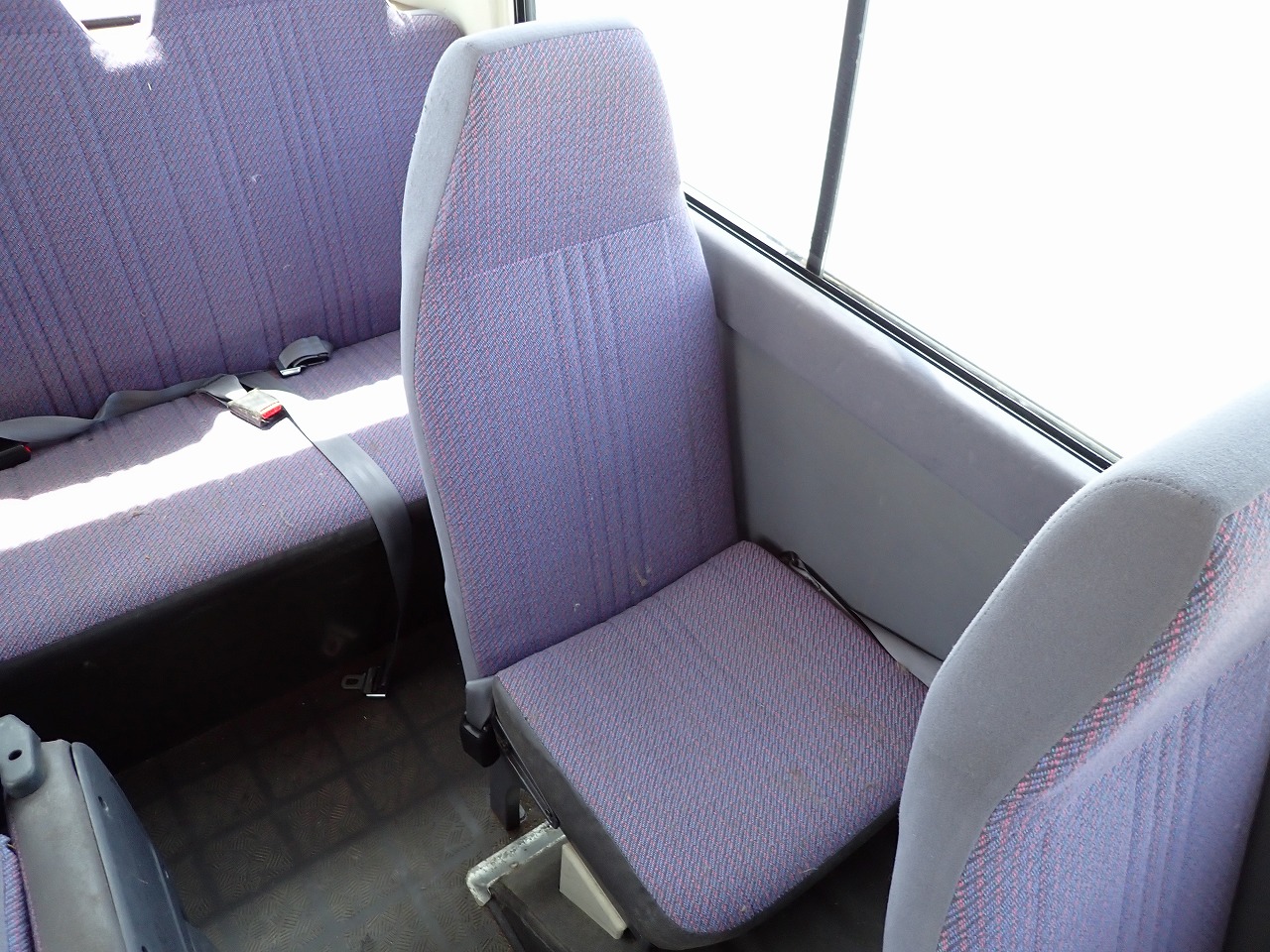 NISSAN Civilian Bus