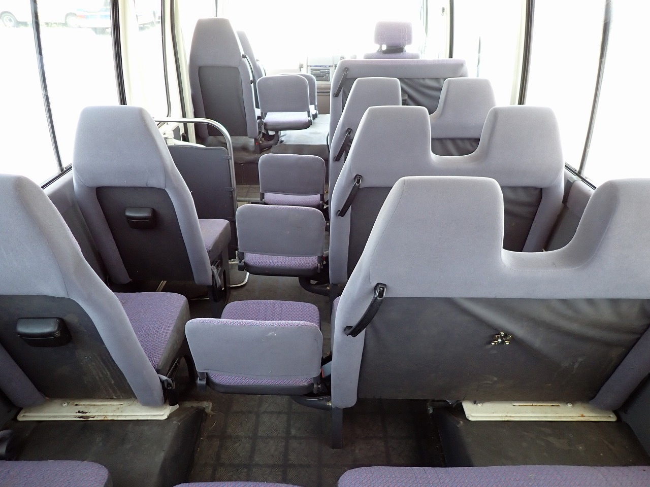 NISSAN Civilian Bus