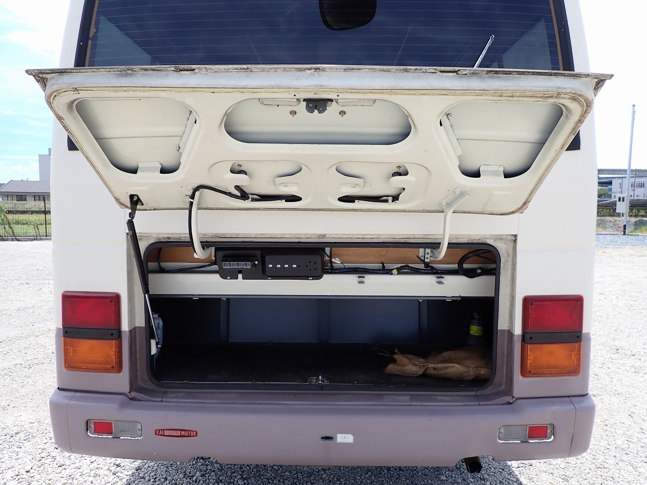 NISSAN Civilian Bus