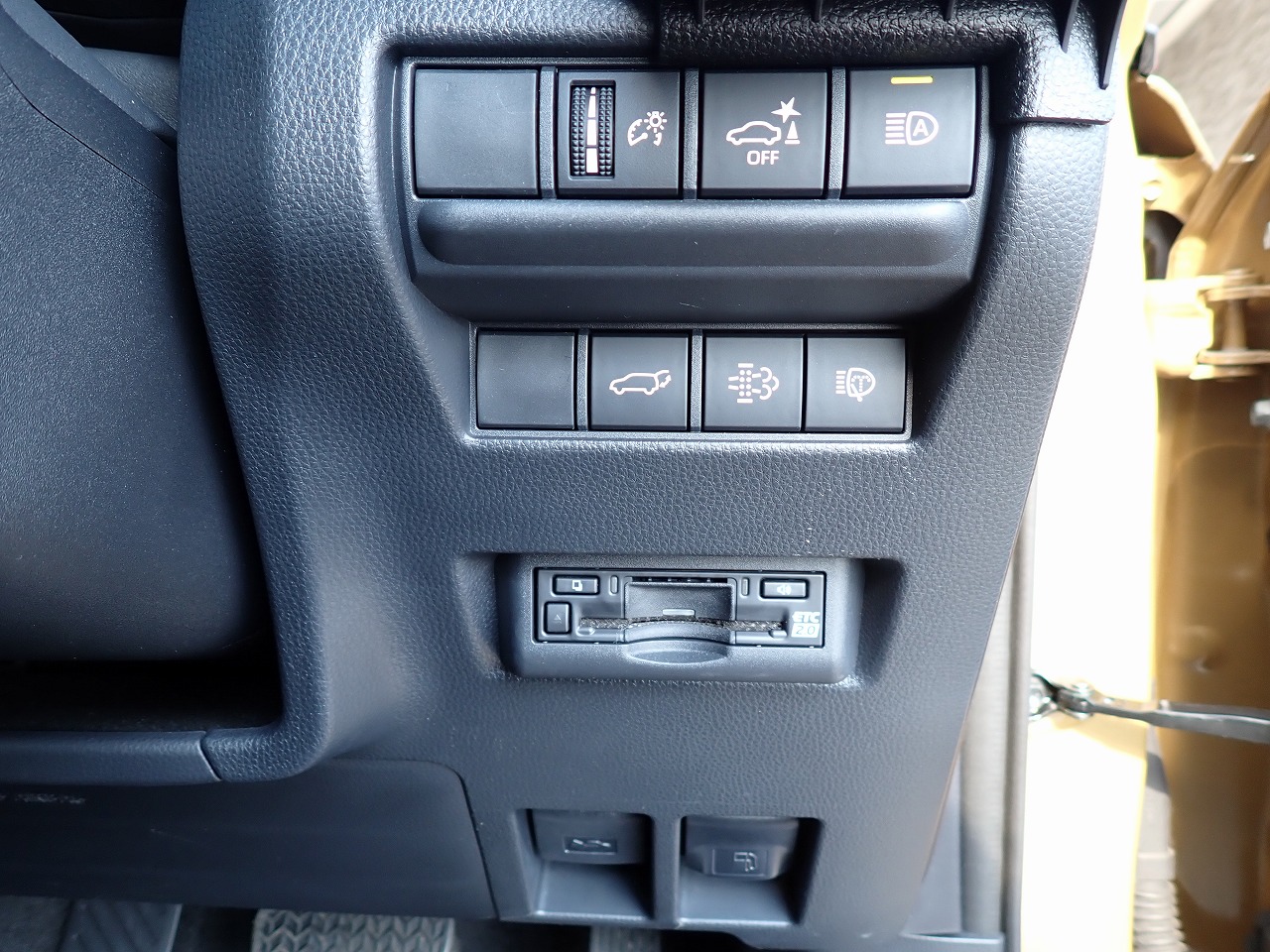 TOYOTA Land Cruiser 250