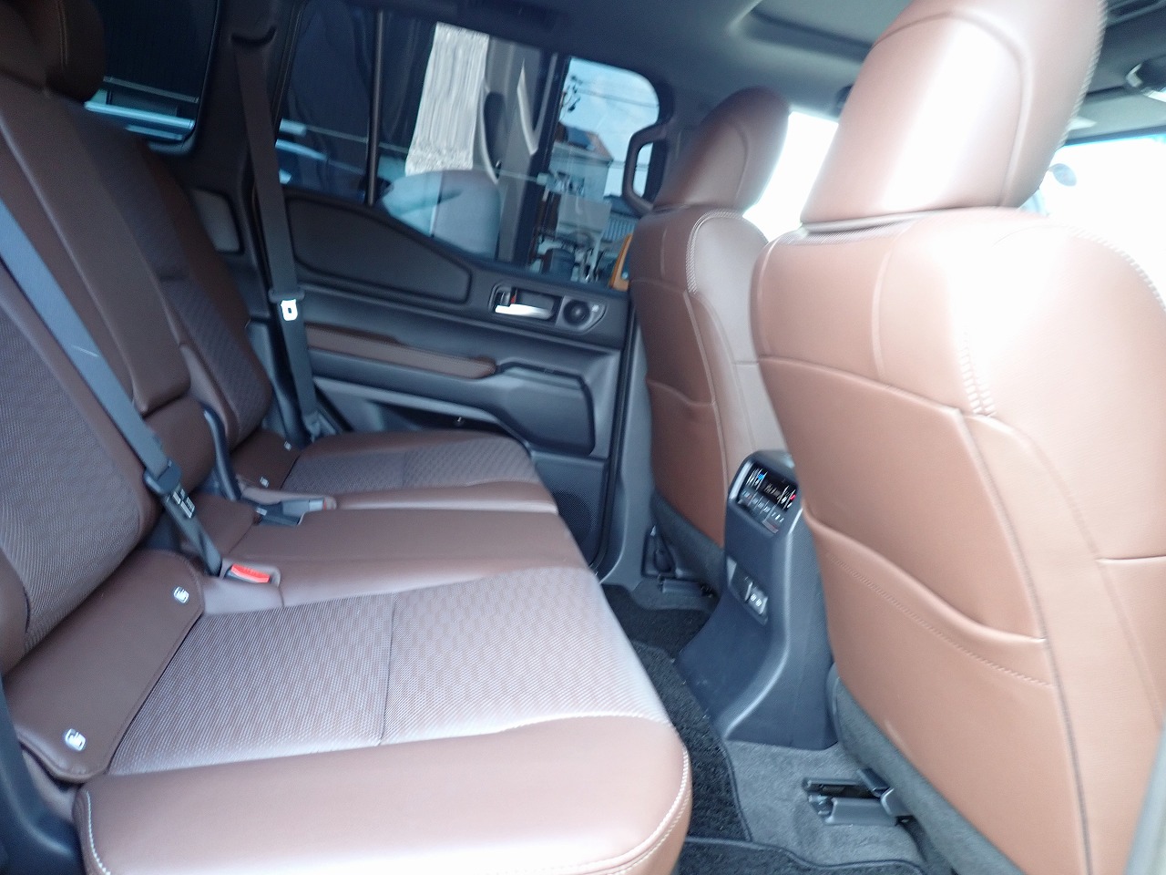 TOYOTA Land Cruiser 250