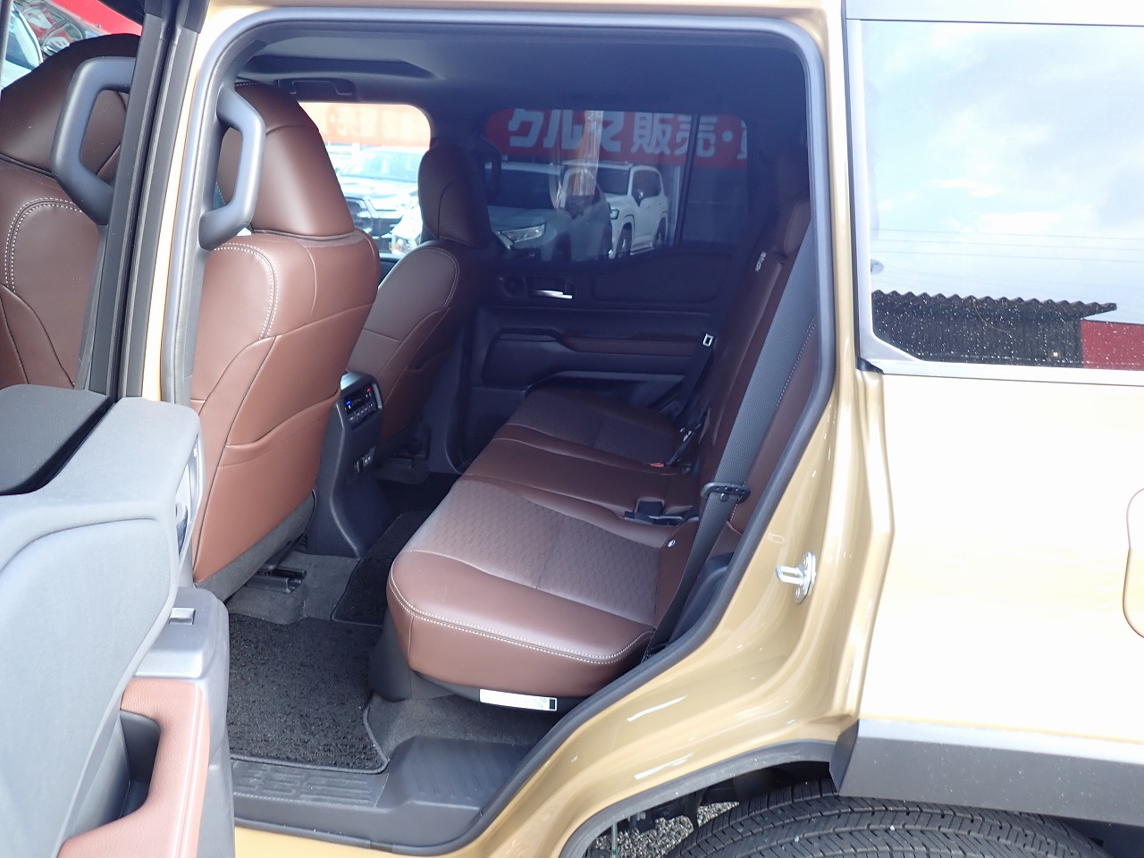 TOYOTA Land Cruiser 250