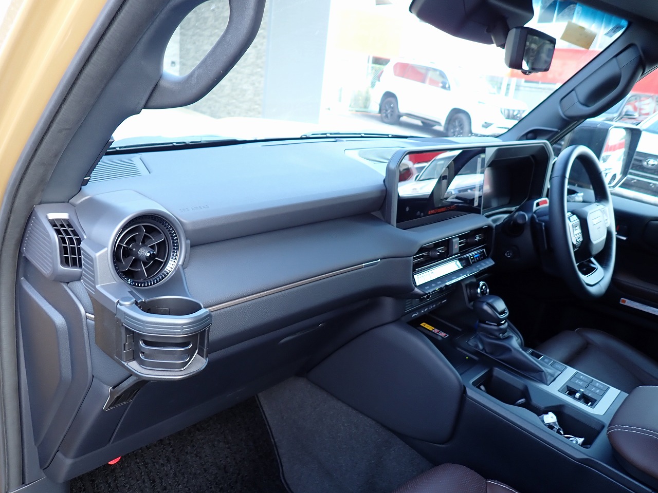 TOYOTA Land Cruiser 250